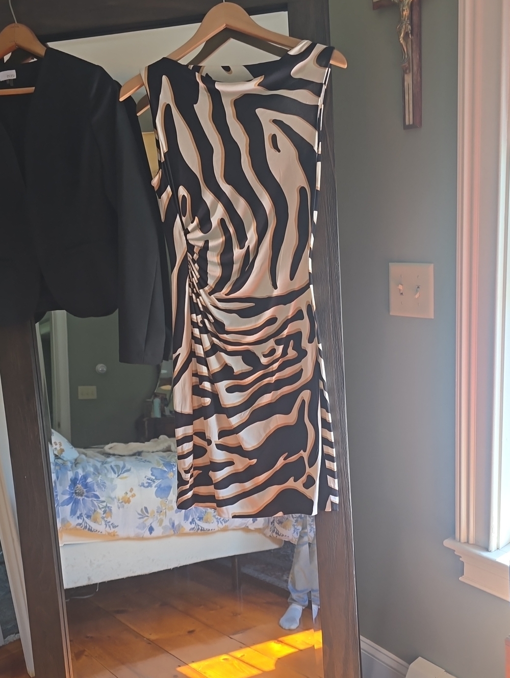 Diane Von Furstenberg Black and Cream Zebra-Print High-Low Dress